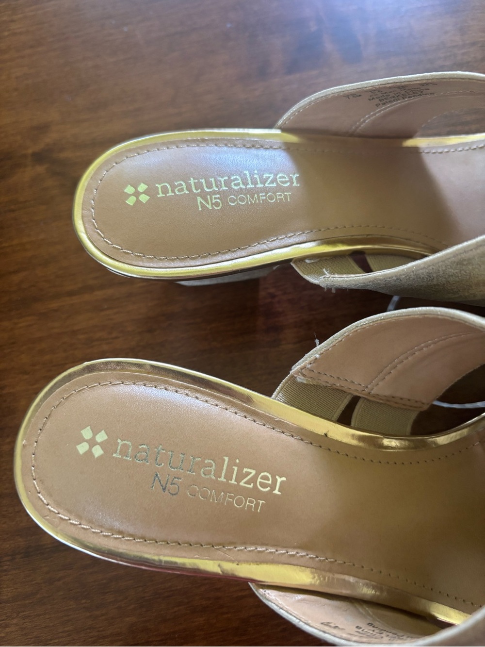 Naturalizer Metallic Gold Crisscross Mule Sandals - Picture 3 of 4